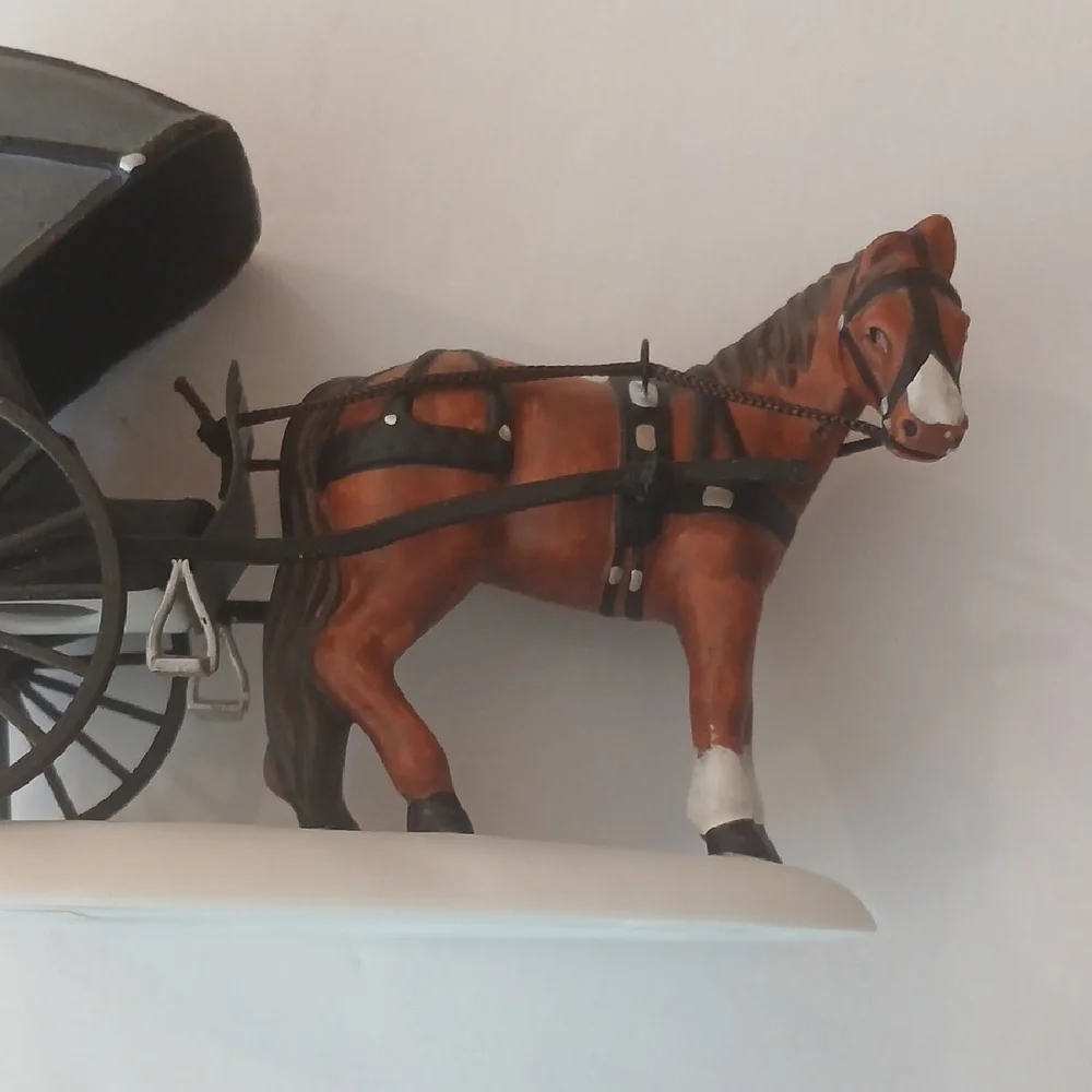 Dept. 56 Doctor's House Call New England Village Horse & Carriage